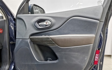 Jeep Cherokee, 2014 год, 1 875 000 рублей, 25 фотография