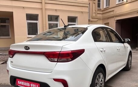 KIA Rio IV, 2018 год, 1 420 000 рублей, 8 фотография