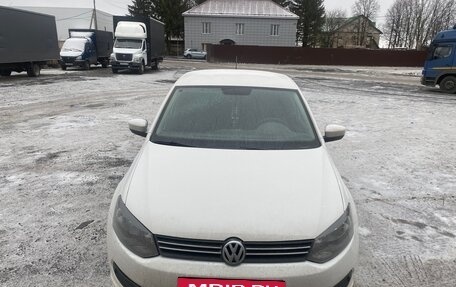 Volkswagen Polo VI (EU Market), 2013 год, 495 000 рублей, 2 фотография