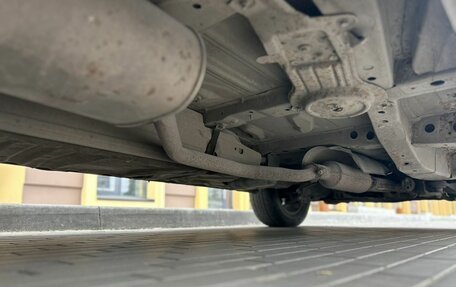 Mazda MPV II, 2000 год, 420 000 рублей, 10 фотография