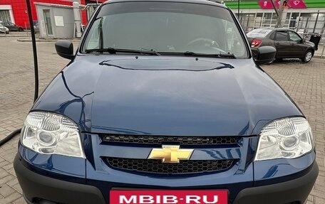 Chevrolet Niva I рестайлинг, 2019 год, 1 210 000 рублей, 2 фотография