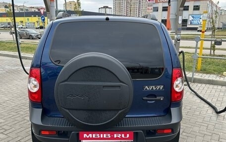 Chevrolet Niva I рестайлинг, 2019 год, 1 210 000 рублей, 5 фотография