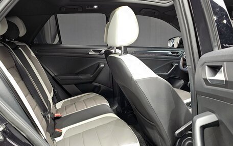 Volkswagen T-Roc I, 2021 год, 2 496 000 рублей, 14 фотография