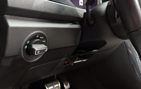 Volkswagen T-Roc I, 2021 год, 2 496 000 рублей, 16 фотография