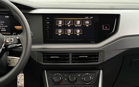 Volkswagen Polo, 2022 год, 1 400 000 рублей, 12 фотография