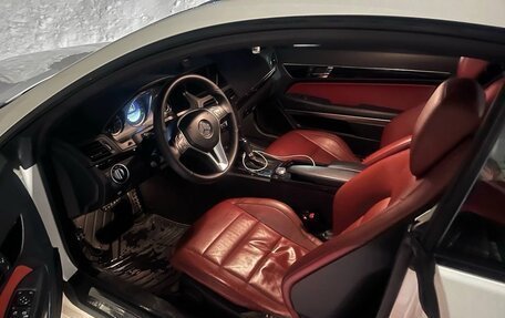 Mercedes-Benz E-Класс, 2011 год, 1 400 000 рублей, 8 фотография