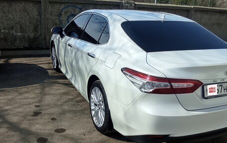 Toyota Camry, 2019 год, 2 680 000 рублей, 5 фотография