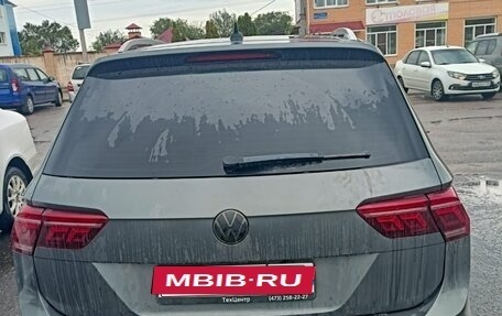 Volkswagen Tiguan II, 2021 год, 3 050 000 рублей, 2 фотография