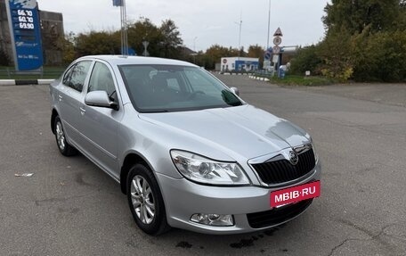 Skoda Octavia, 2011 год, 760 000 рублей, 2 фотография