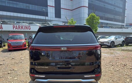 KIA Carnival, 2021 год, 4 800 000 рублей, 6 фотография
