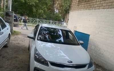 KIA Rio IV, 2018 год, 1 080 000 рублей, 1 фотография