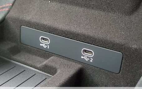 Audi RS 6, 2025 год, 21 344 672 рублей, 33 фотография