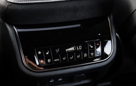 Infiniti QX80, 2025 год, 22 490 000 рублей, 10 фотография