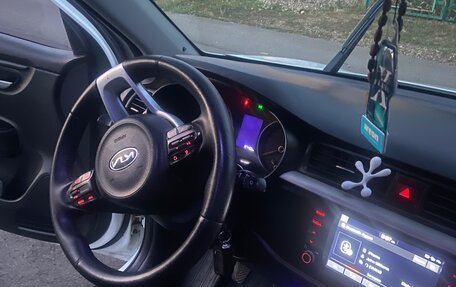 KIA Rio IV, 2018 год, 1 080 000 рублей, 6 фотография