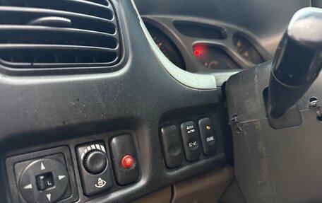 KIA Sportage IV рестайлинг, 2001 год, 349 000 рублей, 13 фотография