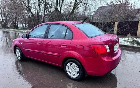 KIA Rio II, 2011 год, 720 000 рублей, 3 фотография