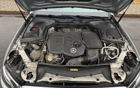 Mercedes-Benz E-Класс, 2017 год, 2 550 000 рублей, 6 фотография