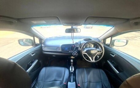 Honda Insight II рестайлинг, 2010 год, 725 000 рублей, 4 фотография