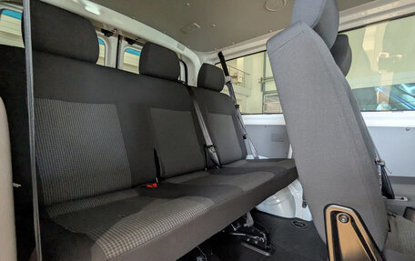 Volkswagen Caravelle T6 рестайлинг, 2024 год, 9 960 000 рублей, 15 фотография