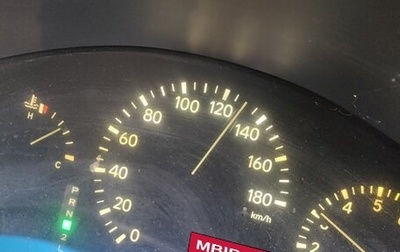 Toyota Harrier, 2002 год, 820 000 рублей, 1 фотография