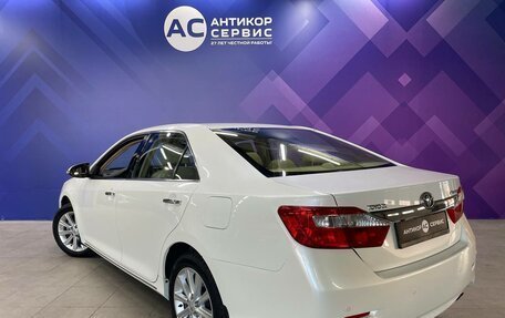 Toyota Camry, 2014 год, 1 900 000 рублей, 6 фотография