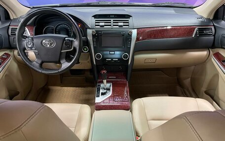 Toyota Camry, 2014 год, 1 900 000 рублей, 15 фотография