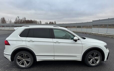 Volkswagen Tiguan II, 2018 год, 2 580 000 рублей, 6 фотография