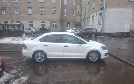 Volkswagen Polo VI (EU Market), 2019 год, 745 000 рублей, 3 фотография