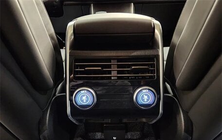 Land Rover Range Rover IV рестайлинг, 2025 год, 20 842 260 рублей, 29 фотография