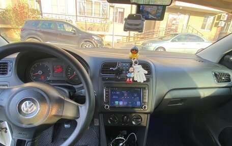 Volkswagen Polo VI (EU Market), 2012 год, 550 000 рублей, 10 фотография