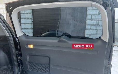 Toyota RAV4, 2011 год, 1 850 000 рублей, 12 фотография