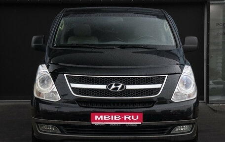 Hyundai Grand Starex Grand Starex I рестайлинг 2, 2010 год, 1 350 000 рублей, 2 фотография