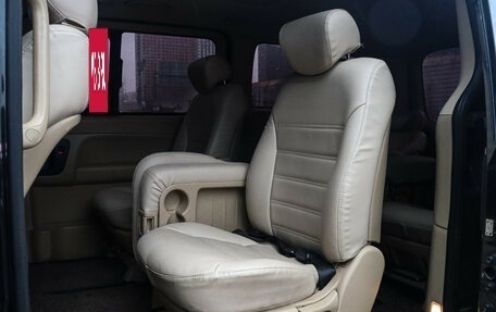 Hyundai Grand Starex Grand Starex I рестайлинг 2, 2010 год, 1 350 000 рублей, 10 фотография