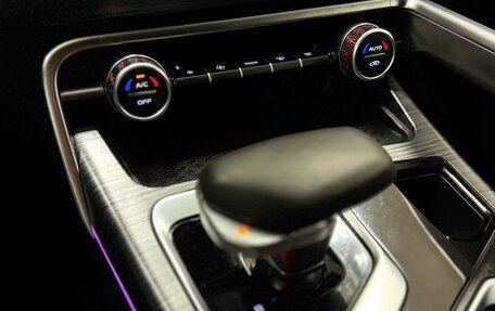 Geely Tugella FY11, 2022 год, 3 249 000 рублей, 17 фотография