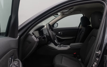 BMW 3 серия, 2022 год, 3 708 993 рублей, 9 фотография