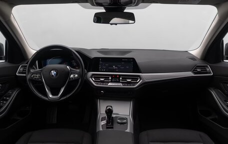 BMW 3 серия, 2022 год, 3 708 993 рублей, 10 фотография