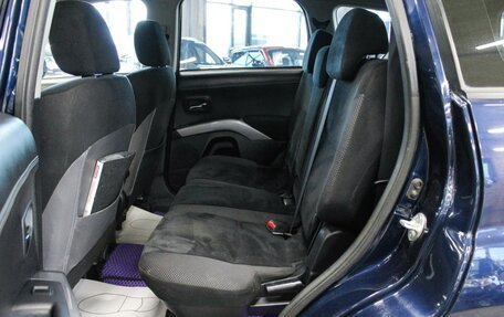 Mitsubishi Outlander III рестайлинг 3, 2011 год, 7 фотография