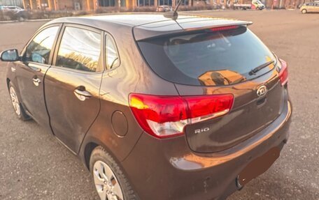 KIA Rio III рестайлинг, 2017 год, 1 400 000 рублей, 4 фотография