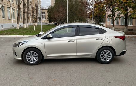 Hyundai Solaris II рестайлинг, 2020 год, 1 550 000 рублей, 3 фотография