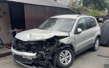 Volkswagen Tiguan I, 2011 год, 650 000 рублей, 1 фотография