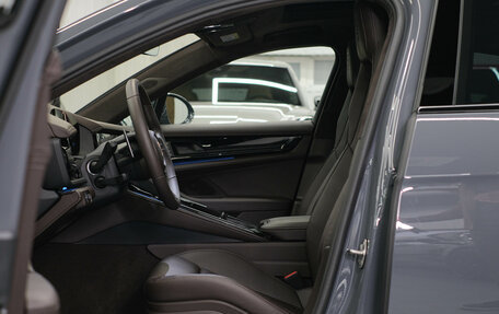 Porsche Panamera, 2025 год, 22 464 000 рублей, 14 фотография