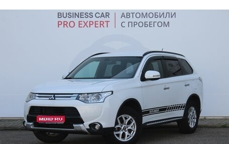 Mitsubishi Outlander III рестайлинг 3, 2012 год, 1 280 000 рублей, 1 фотография
