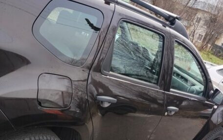 Renault Duster I рестайлинг, 2014 год, 1 000 000 рублей, 2 фотография