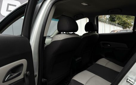 Chevrolet Cruze II, 2011 год, 599 999 рублей, 11 фотография