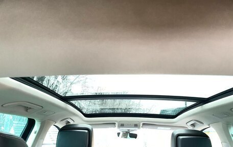 Volkswagen Touareg III, 2017 год, 3 350 000 рублей, 16 фотография