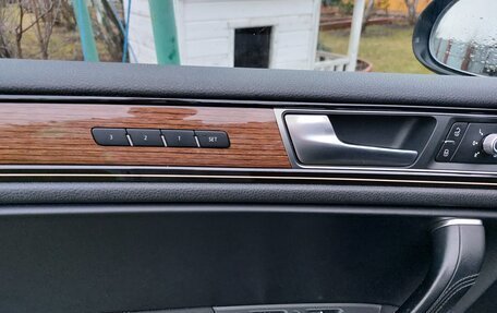 Volkswagen Touareg III, 2017 год, 3 350 000 рублей, 19 фотография
