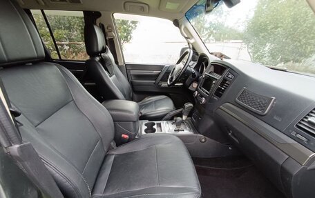 Mitsubishi Pajero IV, 2012 год, 2 300 000 рублей, 10 фотография