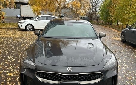 KIA Stinger I, 2018 год, 3 000 000 рублей, 2 фотография