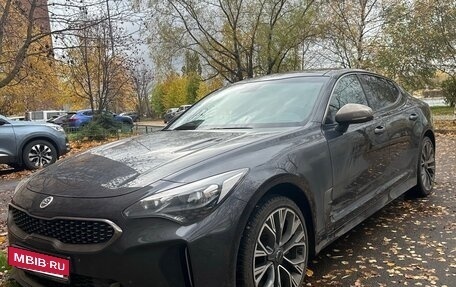 KIA Stinger I, 2018 год, 3 000 000 рублей, 10 фотография