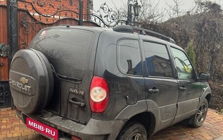 Chevrolet Niva I рестайлинг, 2019 год, 940 000 рублей, 2 фотография